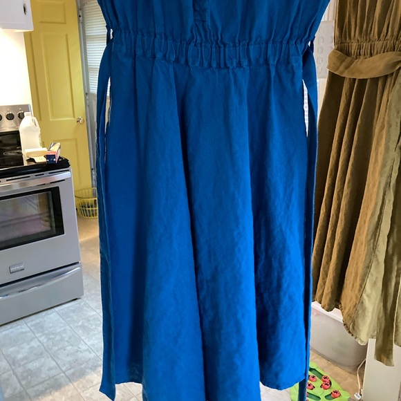 notPERFECTLINEN Bronze and Teal Midi Dresses - Picture 5 of 8